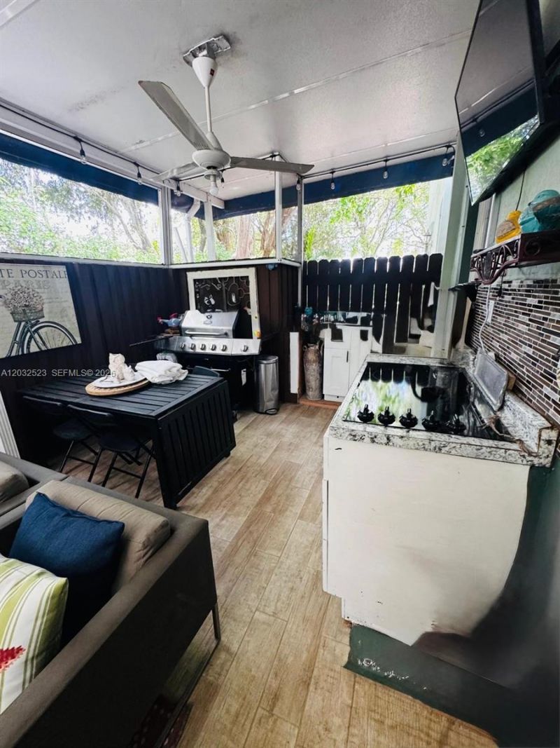 2808 SE 15th Rd , Unit 23, Homestead, FL 33035 Photo