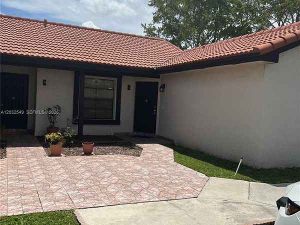 15272 SW 46th Ln , Unit HR-66, Miami, FL 33185