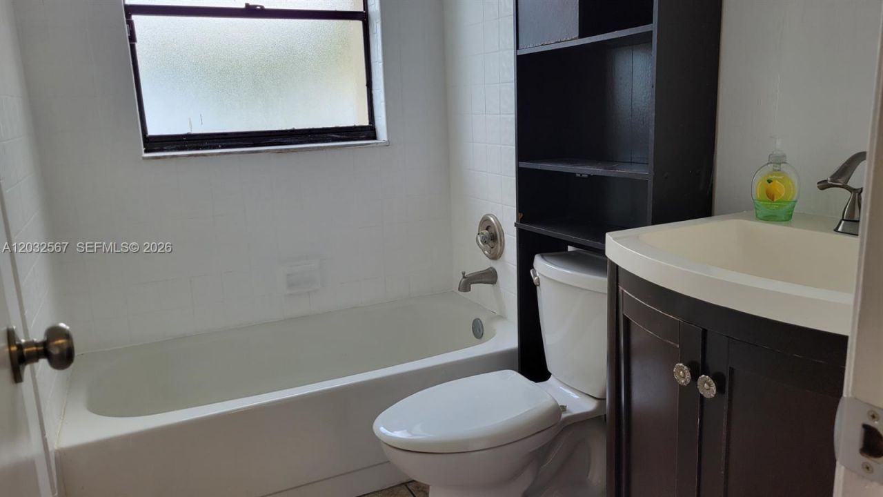 11084 Royal Palm Blvd, Unit 2-8, Coral Springs, FL 33065 Photo