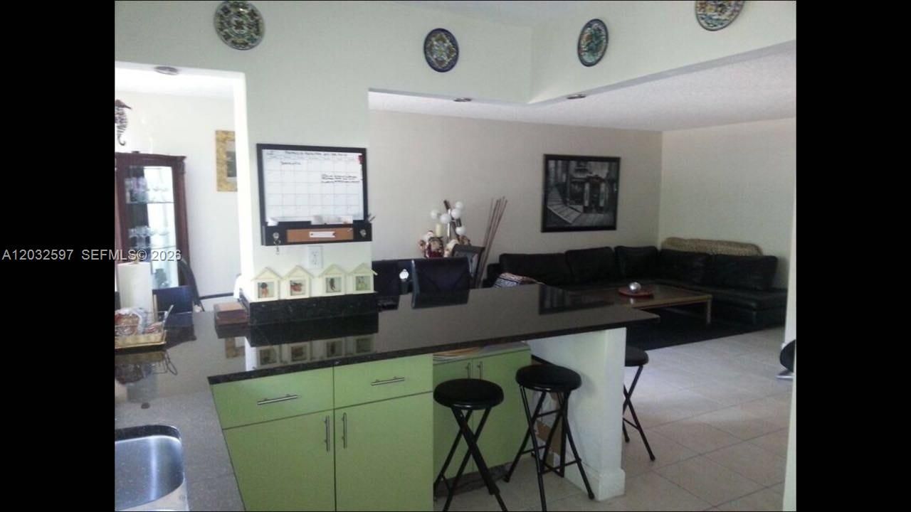 17021 N Bay Rd , Unit 103, Sunny Isles Beach, FL 33160 Photo