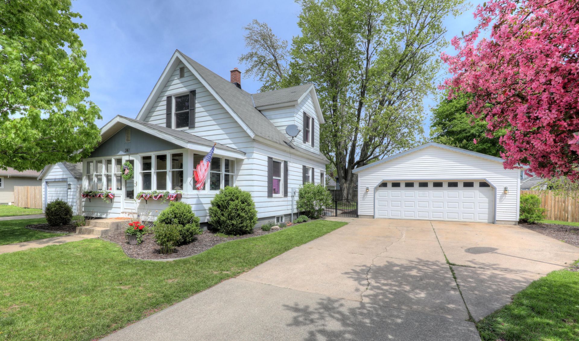 241 Woodward Street, Zeeland, MI 49464 Main Photo