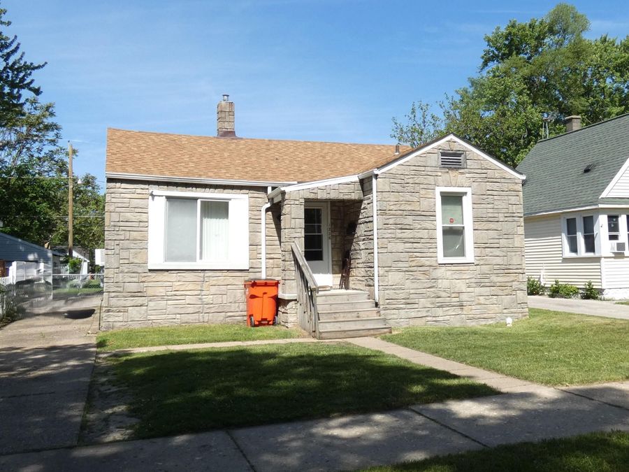Property Image 1