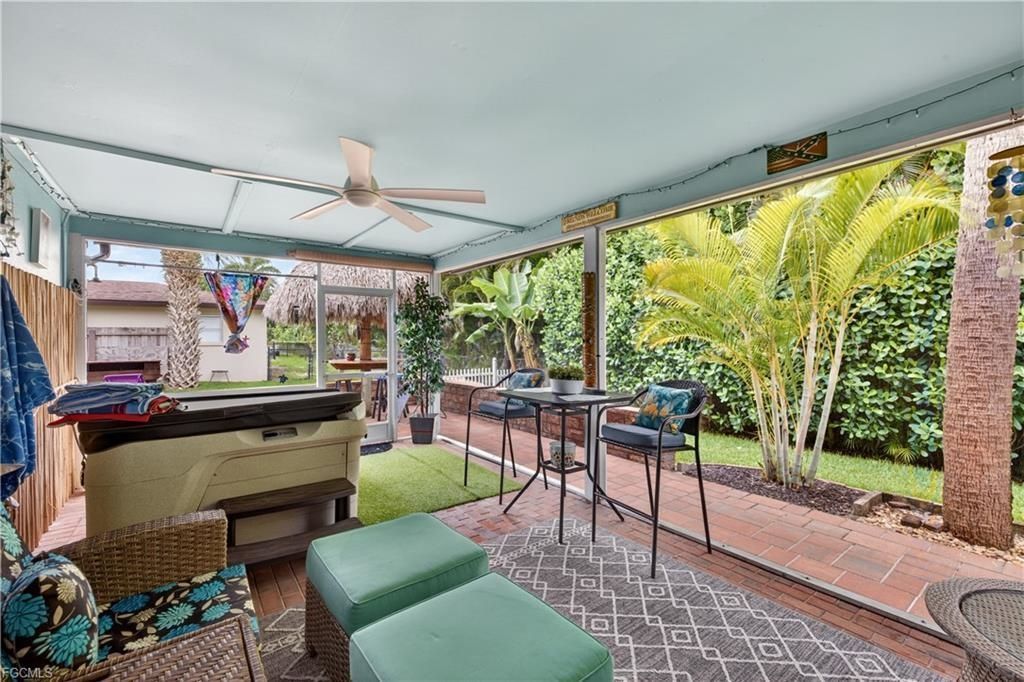 833 North Town And River Dr, Fort Myers, FL 33919 Photo