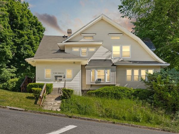 71 Park Terrace Rd, Unit 5, Worcester, MA 01604