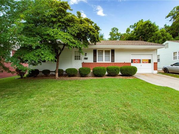 3020 S Northern Boulevard, Independence, MO 64052
