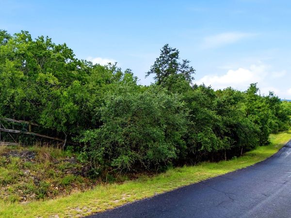 8222 Rocking Horse, Boerne, TX 78015