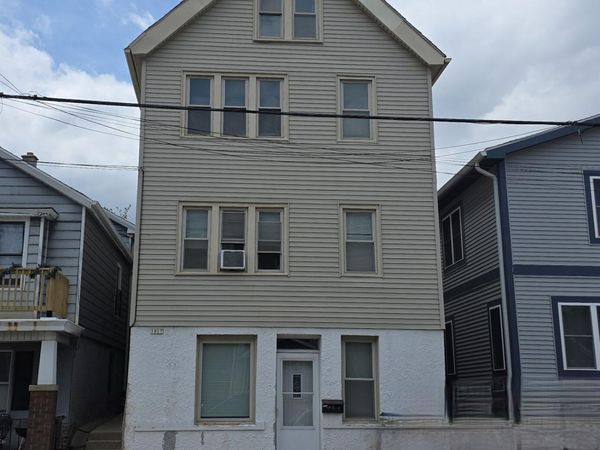 1817 N Humboldt Ave, Unit 1838 N Hum, Milwaukee, WI 53202