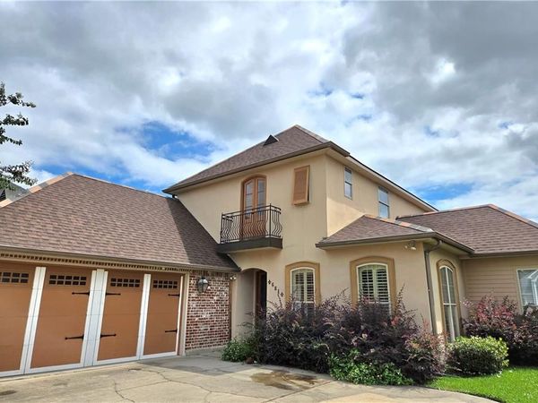 681 FERRIDAY Court, Harahan, LA 70123