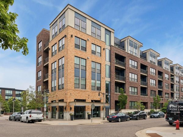 4525 Park Commons Drive, Unit 319, Saint Louis Park, MN 55416