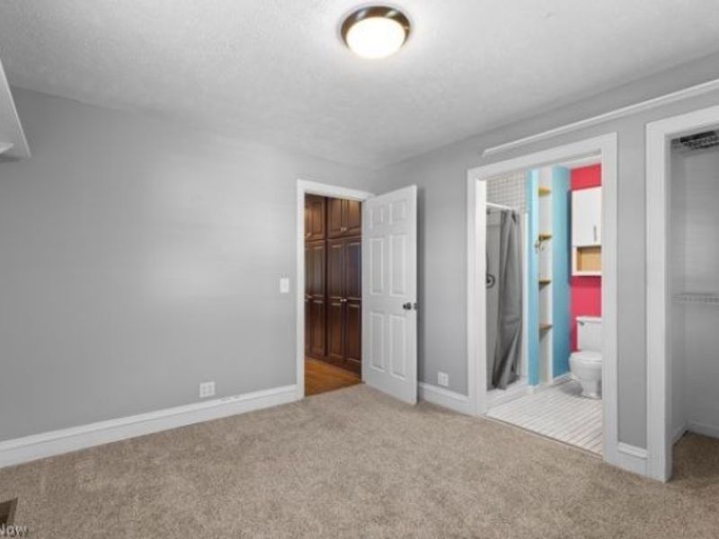 107 Broad Street, Saint Clairsville, OH 43950 Photo 12