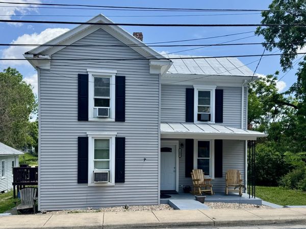 240 HIGH ST, DAYTON, VA 22821