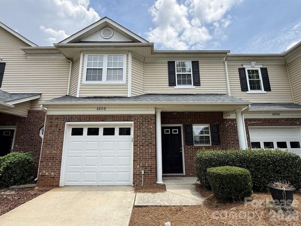 4606 Kingsland Court , Charlotte, NC 28269