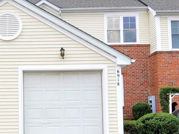 6918 Misty Pine Lane , Charlotte, NC 28217