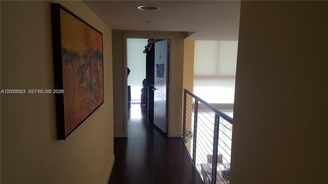 1111 SW 1st Ave, Unit TH-16, Miami, FL 33130 Photo