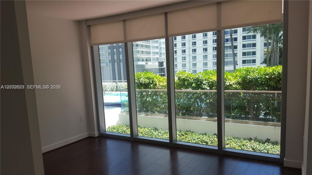 1111 SW 1st Ave, Unit TH-16, Miami, FL 33130 Photo