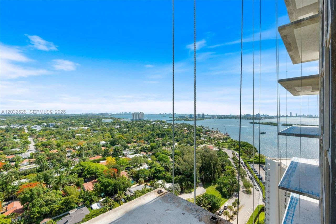 780 NE 69th St, Unit 2404, Miami, FL 33138 Photo