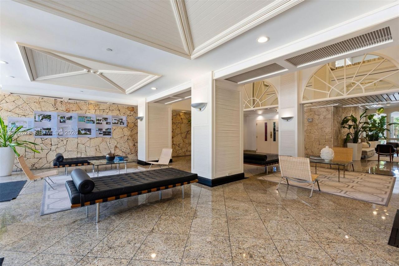 780 NE 69th St, Unit 2404, Miami, FL 33138 Photo