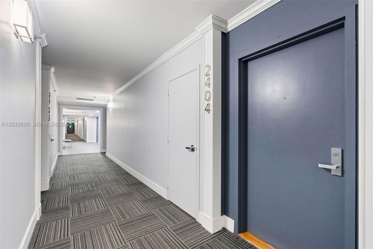 780 NE 69th St, Unit 2404, Miami, FL 33138 Photo
