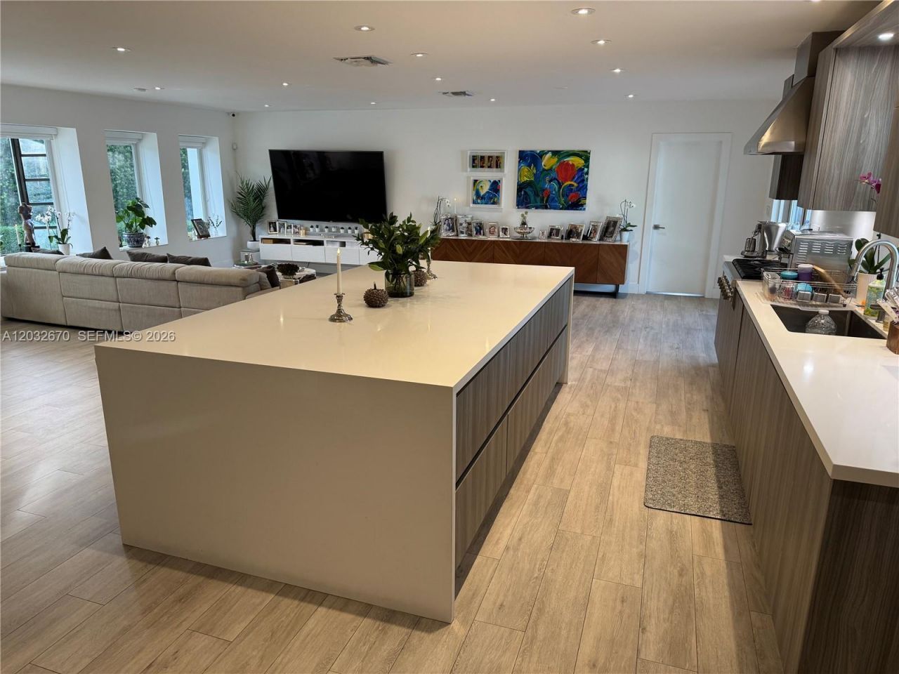 13305 Biscayne Island Ter, North Miami, FL 33181 Photo
