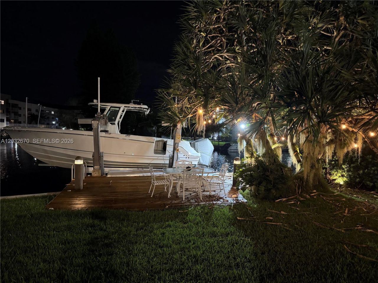 13305 Biscayne Island Ter, North Miami, FL 33181 Photo
