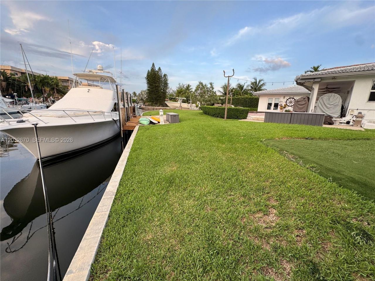 13305 Biscayne Island Ter, North Miami, FL 33181 Photo