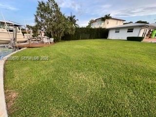 13305 Biscayne Island Ter, North Miami, FL 33181 Photo
