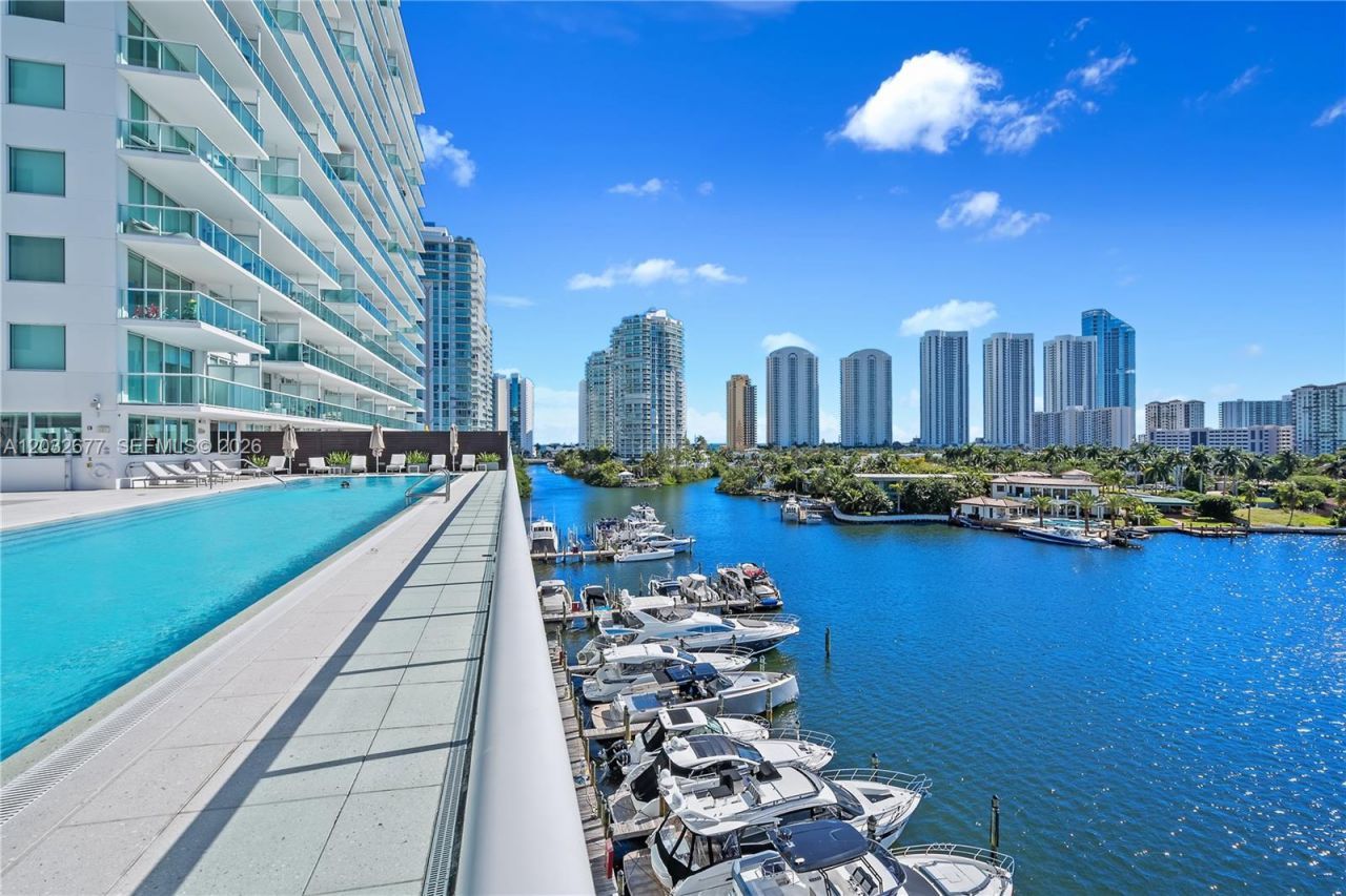 400 Sunny Isles Blvd , Unit 1917, Sunny Isles Beach, FL 33160 Photo