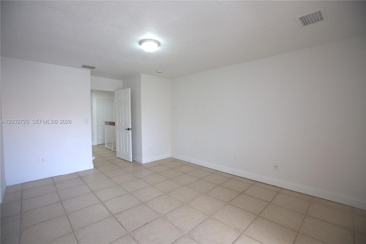6475 SW 129th Ave , Miami, FL 33183 Photo
