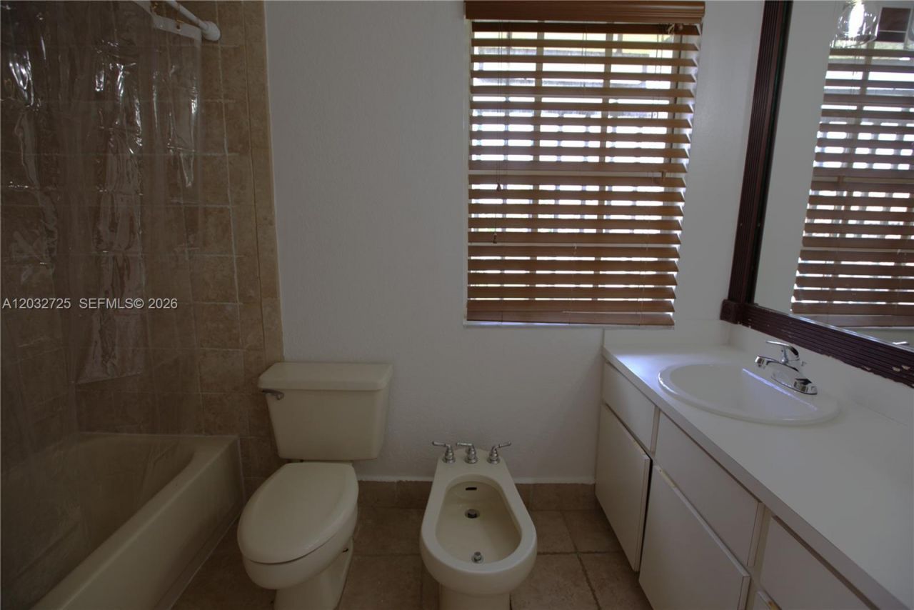 6475 SW 129th Ave, Miami, FL 33183 Photo