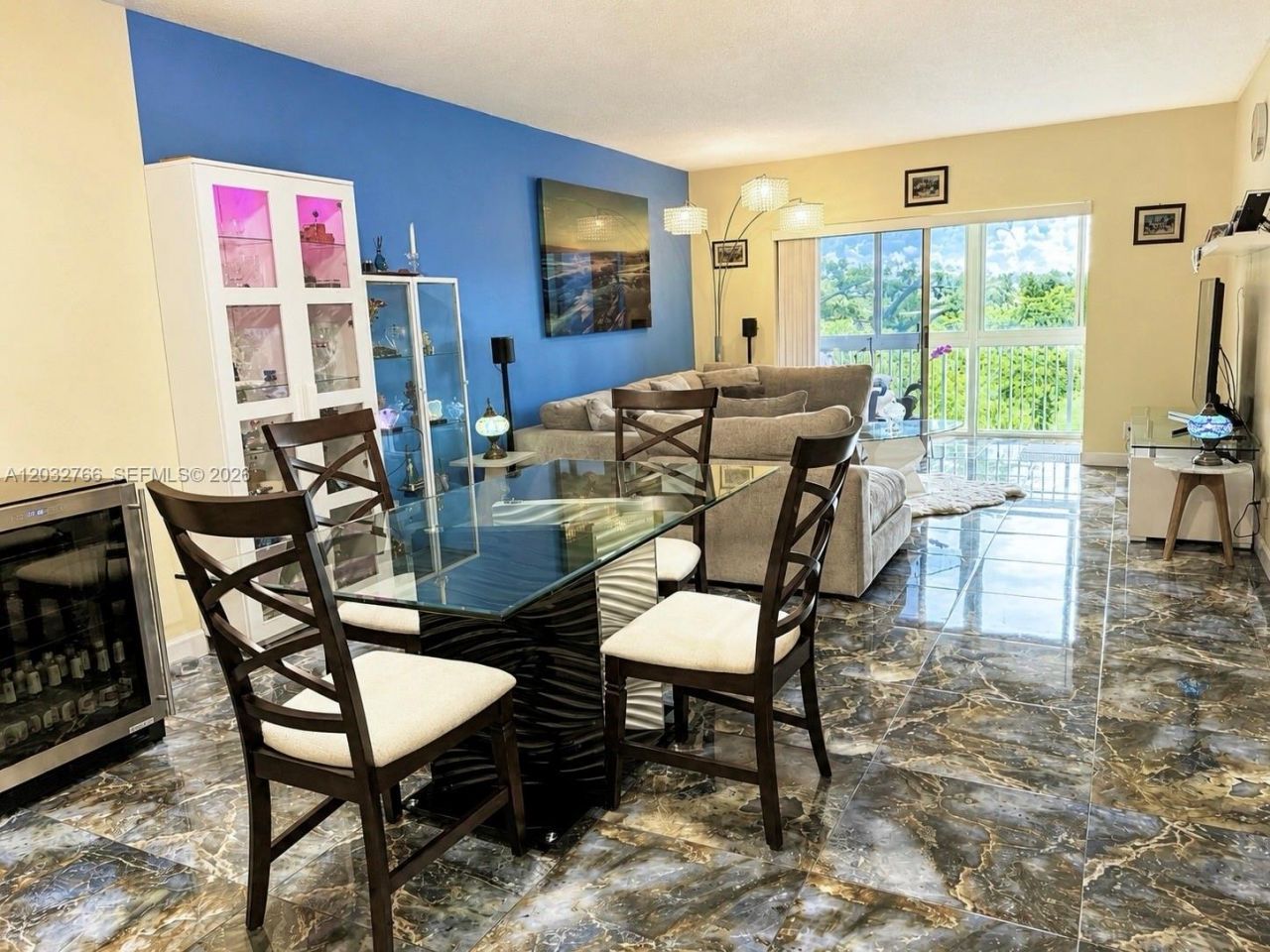 4200 Hillcrest Dr , Unit 403, Hollywood, FL 33021 Photo