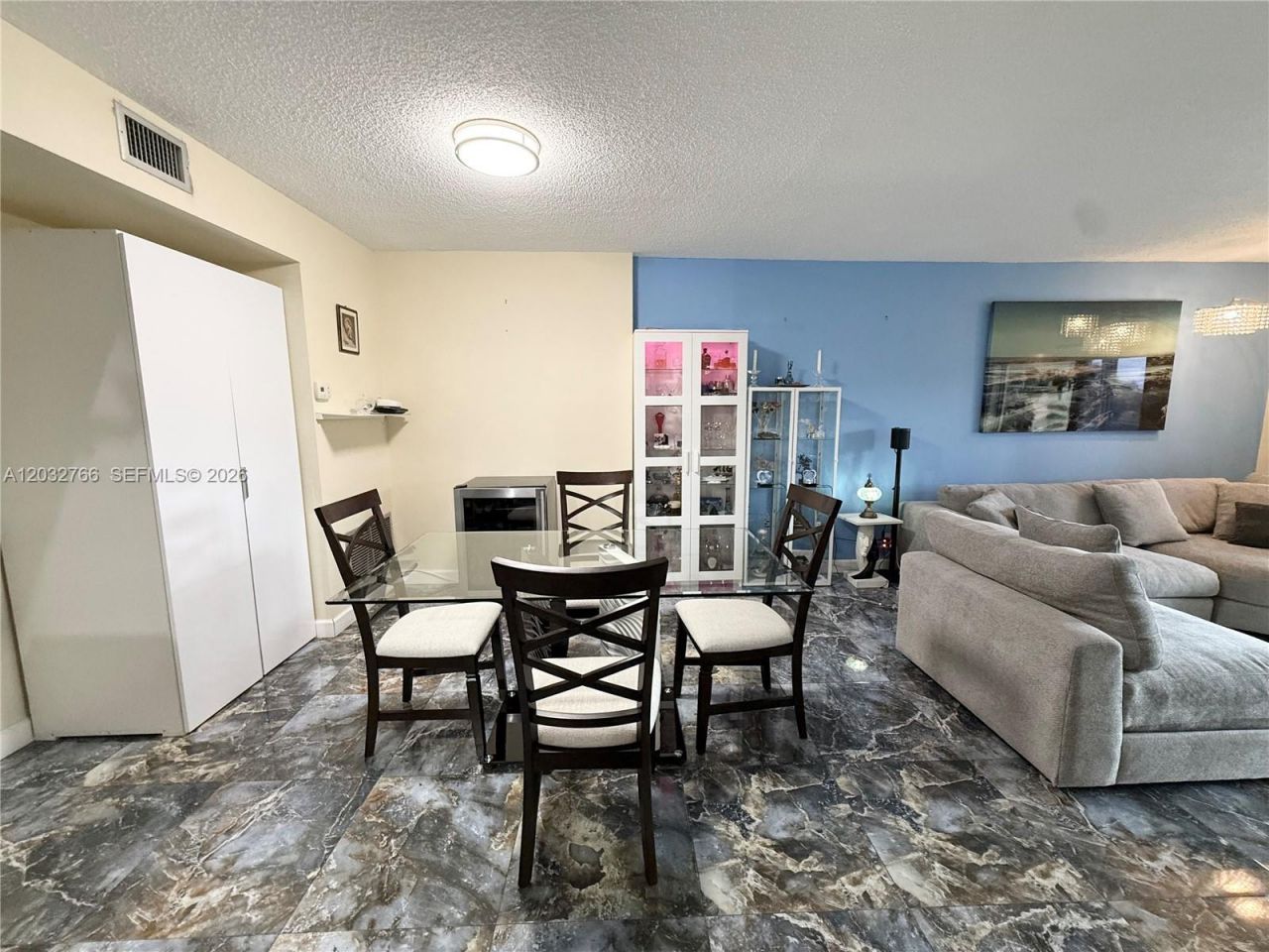 4200 Hillcrest Dr , Unit 403, Hollywood, FL 33021 Photo