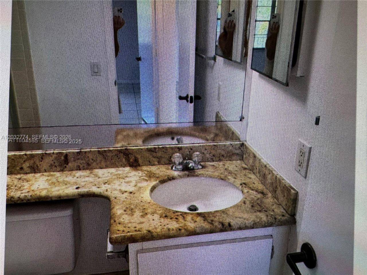 3001 W Rolling Hills Cir , Unit 305, Davie, FL 33328 Photo