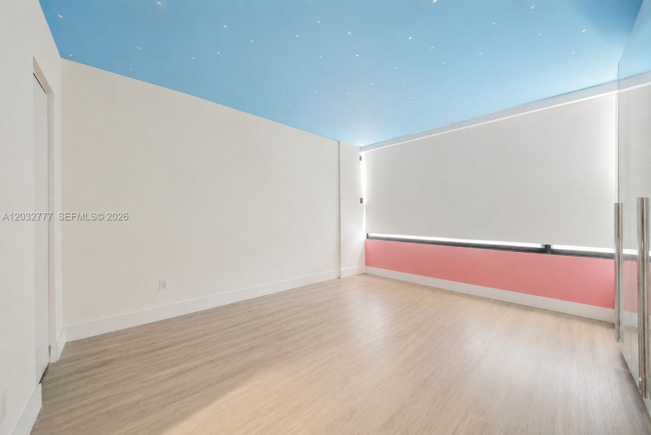 780 NE 69th St , Unit 505, Miami, FL 33138 Photo