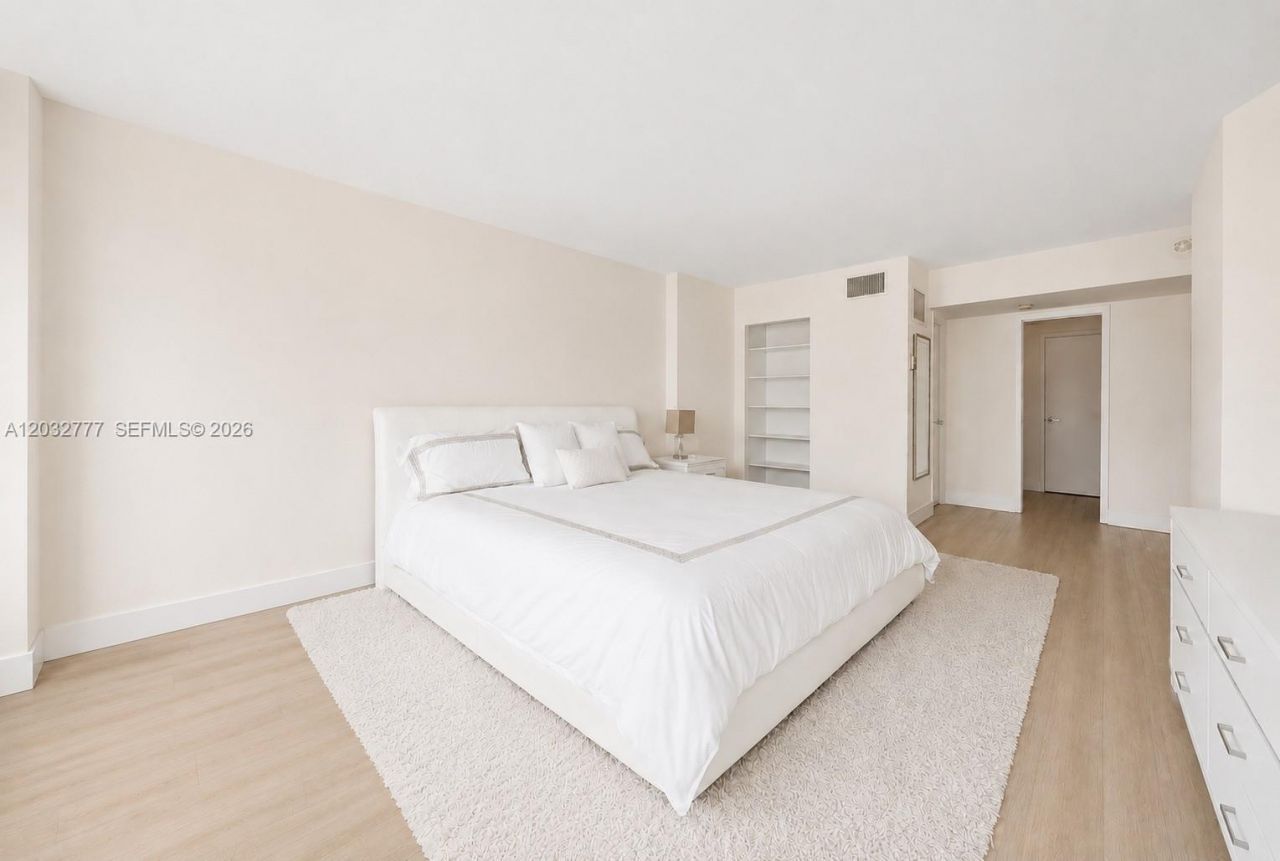 780 NE 69th St , Unit 505, Miami, FL 33138 Photo
