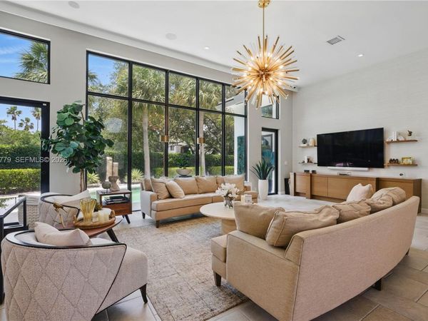 1755 SW 4th Ave , Boca Raton, FL 33432
