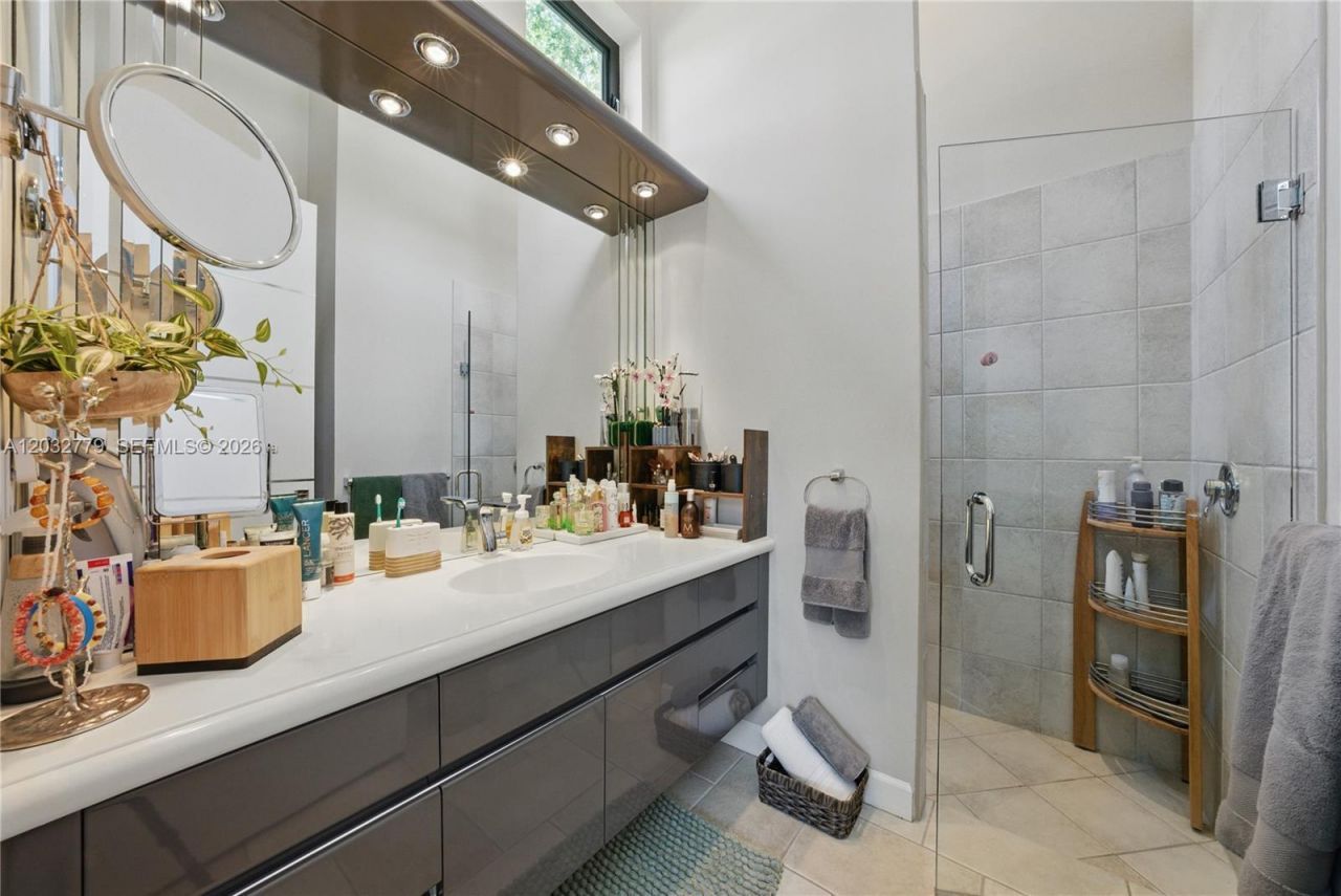1755 SW 4th Ave , Boca Raton, FL 33432 Photo