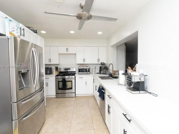 5941 NW 14th Ct , Unit 1, Sunrise, FL 33313