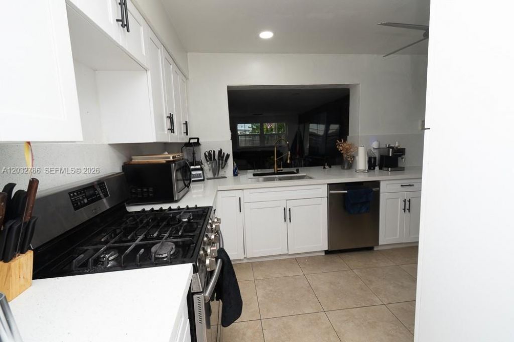 5941 NW 14th Ct , Unit 1, Sunrise, FL 33313 Photo