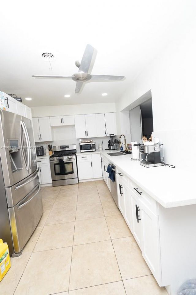 5941 NW 14th Ct , Unit 1, Sunrise, FL 33313 Photo
