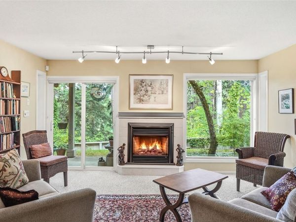 571 Bradley St, Unit #16, Nanaimo, BC V9S 3G3