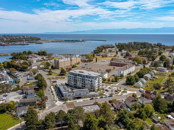 916 Lyall St , Unit #206, Esquimalt, BC V9A 5E6