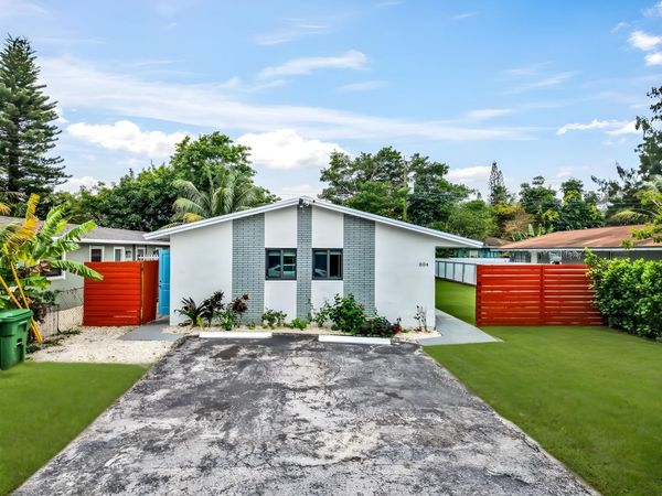804 SW 28th Street, Unit 1-2, Fort Lauderdale, FL 33315