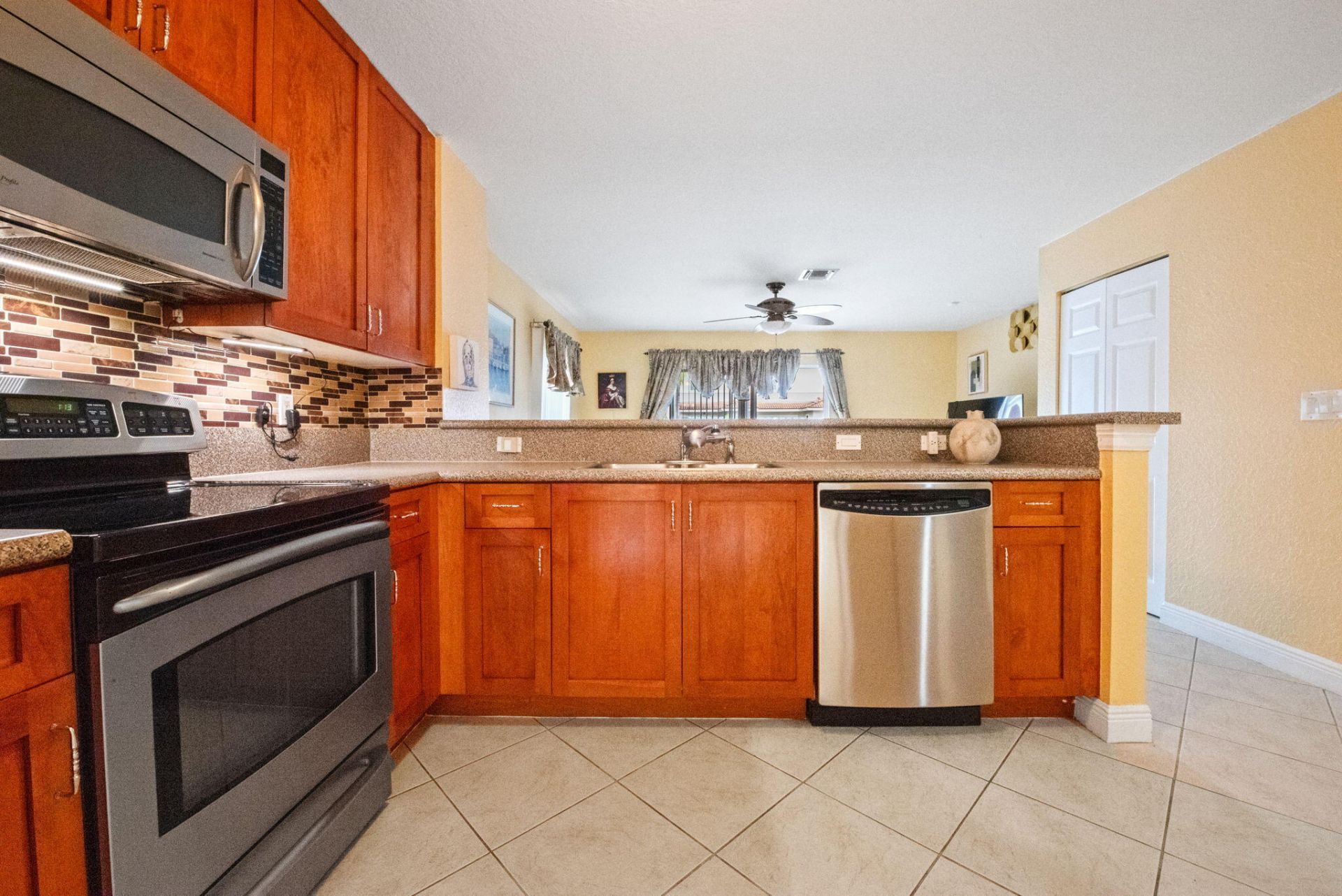 9999 SW 26th Court, Miramar, FL 33025 Photo