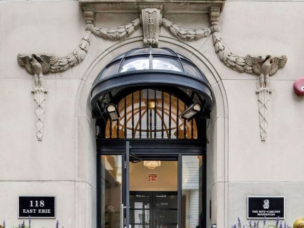 118 E ERIE Street, Unit 20C, Chicago, IL 60611