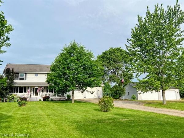 717 N Youngs Road, Attica Twp, MI 48412