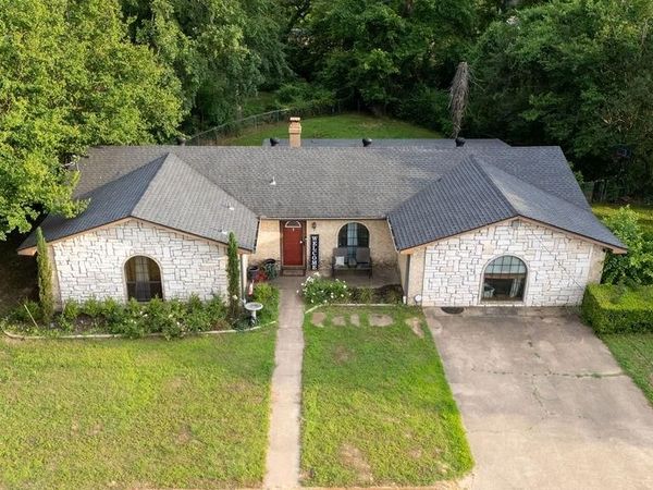 303 Wanda Drive, Winnsboro, TX 75494