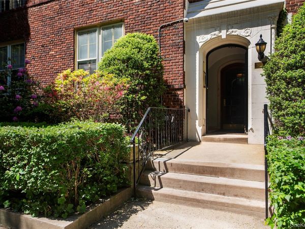 34-22 81 Street , Unit 42, Jackson Heights, NY 11372