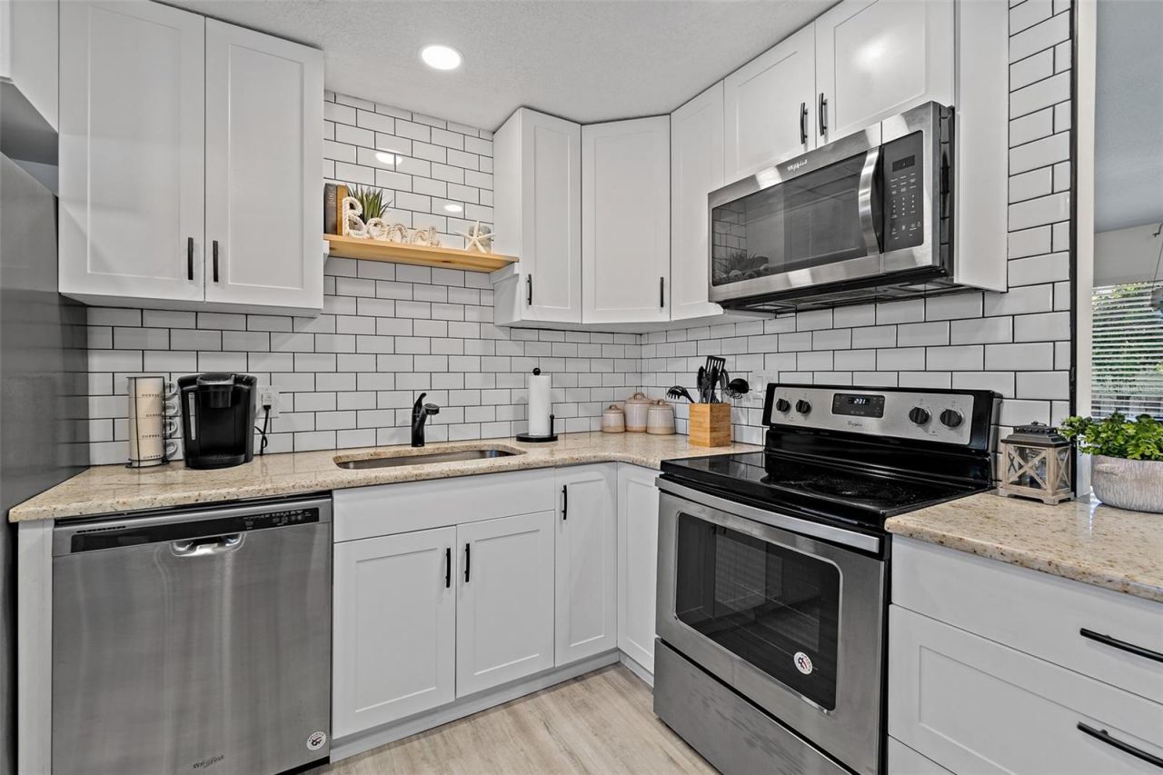 120 Madison Avenue, Cape Canaveral, FL 32920 Photo
