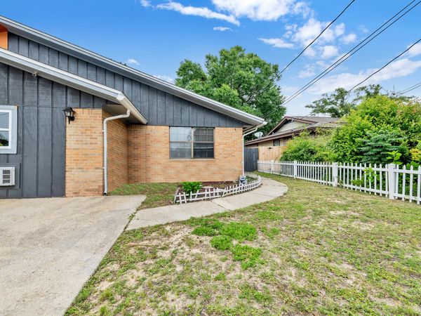 15 12Th Avenue, Shalimar, FL 32579