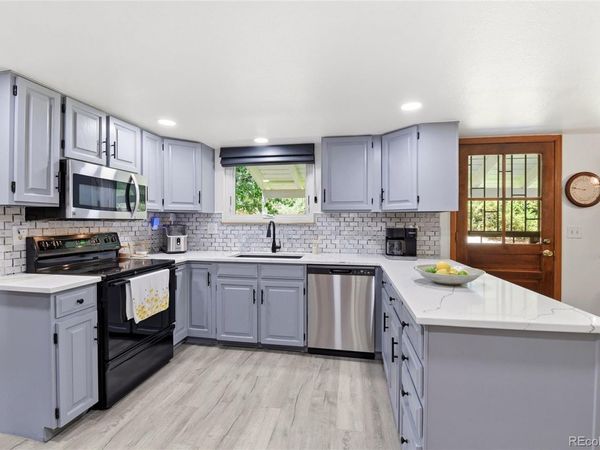 11039 E Colorado Drive , Aurora, CO 80012